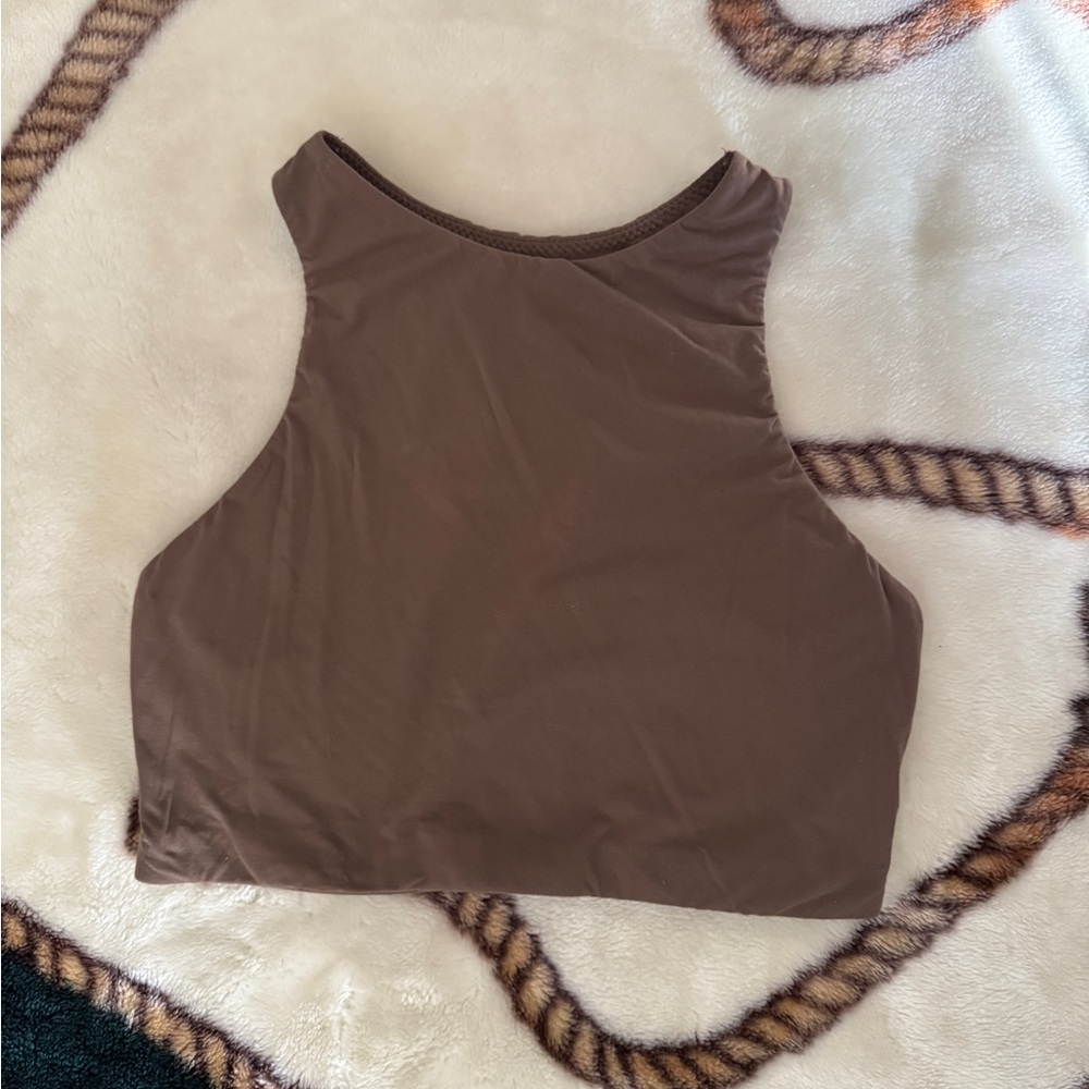 SKIMS Fitted Sleeveless Crop Tank Top 🤎